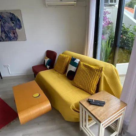 - Bouganvilla Apartmán *