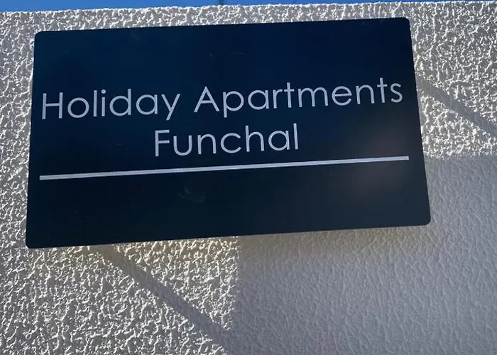 - Bouganvilla Apartament *